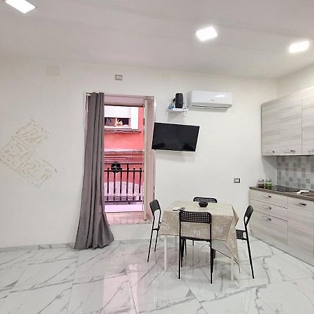 Diego_House Napoli Eksteriør billede